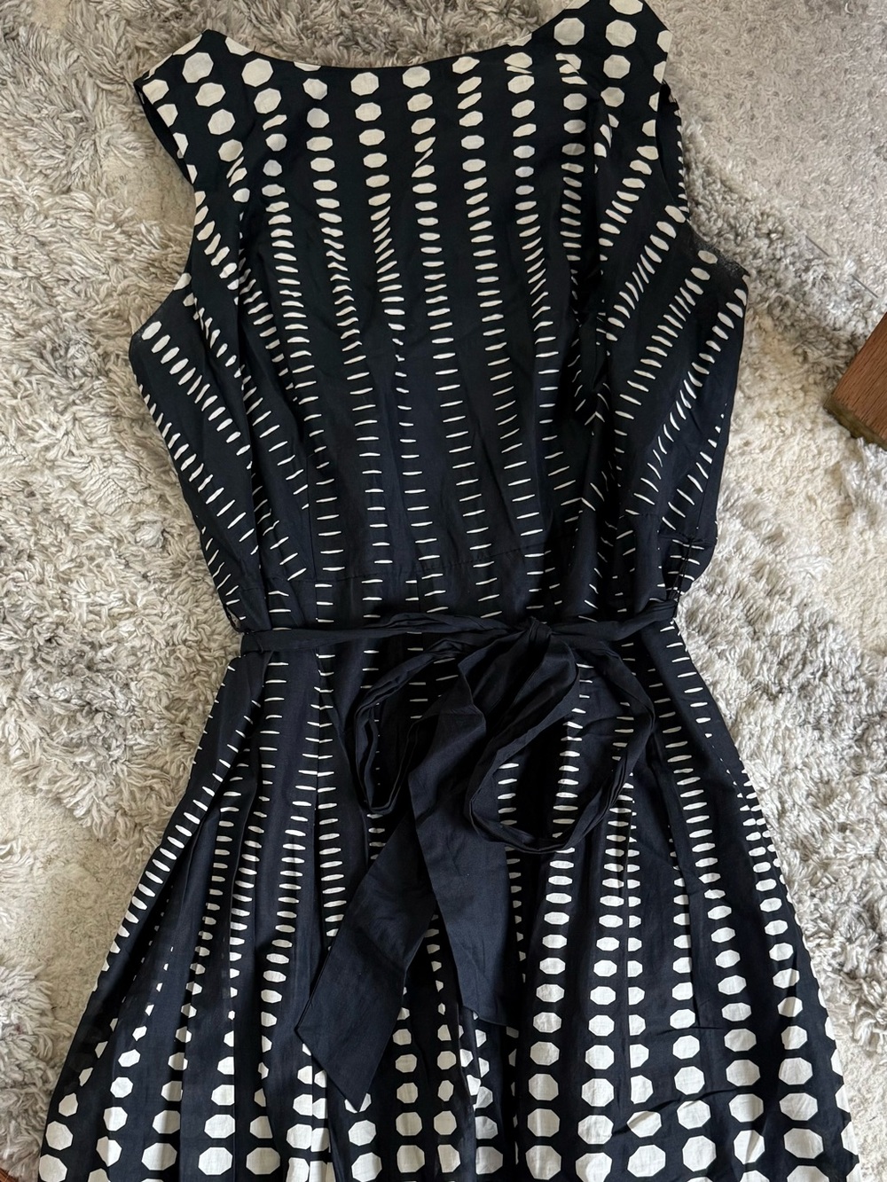 Anne Klein Black and White Patterned Tie-Waist Midi Dress